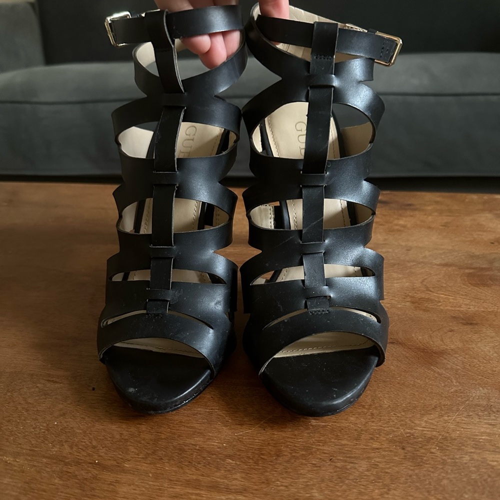 Guess Black Elegant Heels - Picture 5 of 11